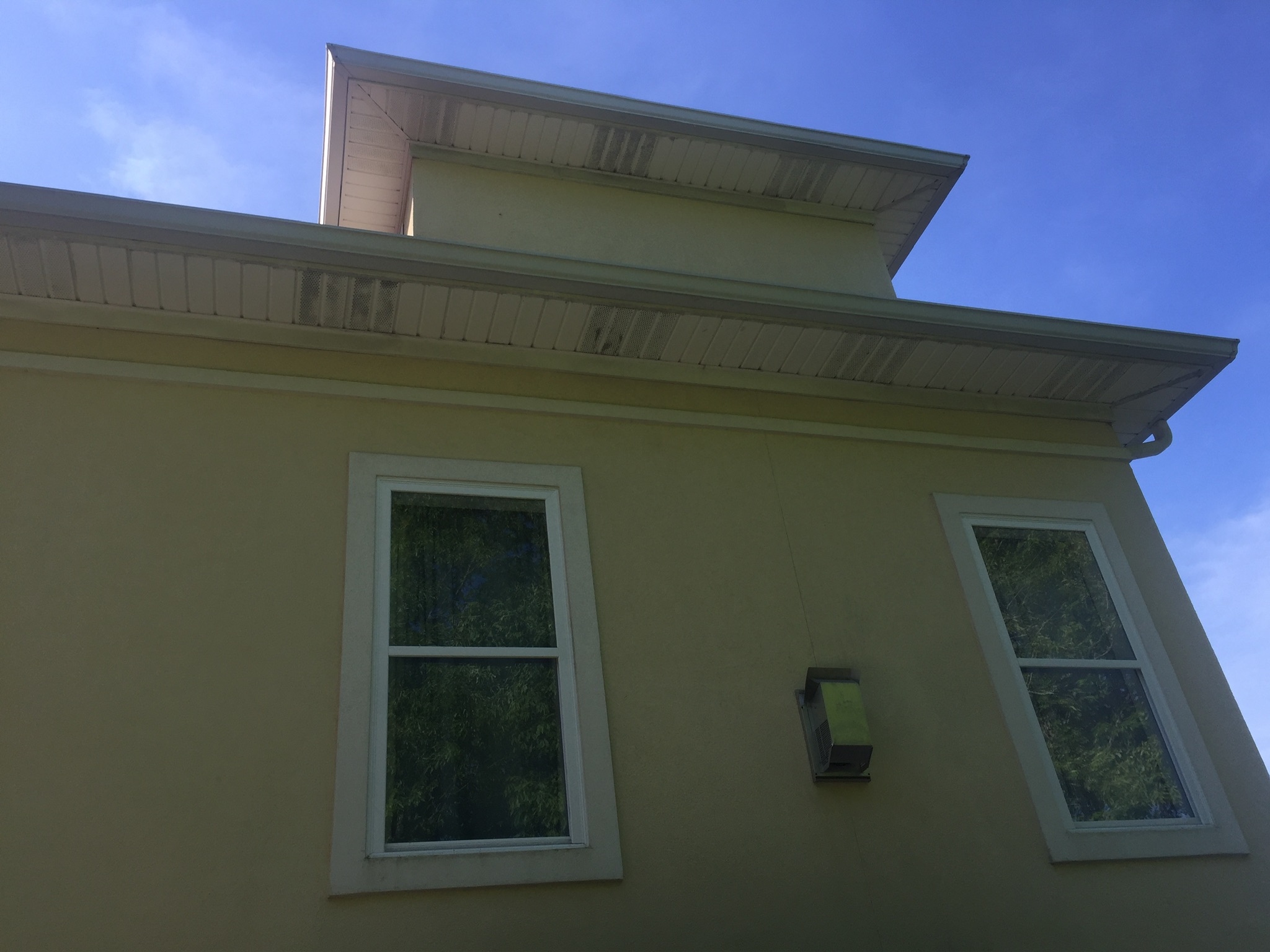 House Wash & Exterior Window Cleaning in Huntsville