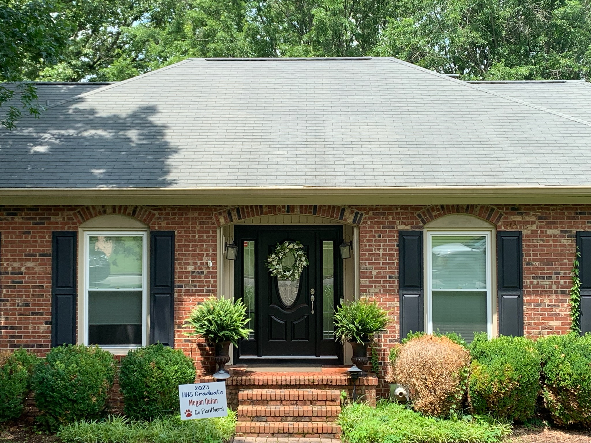 Roof cleaning in Huntsville takes spring cleaning to a whole new level